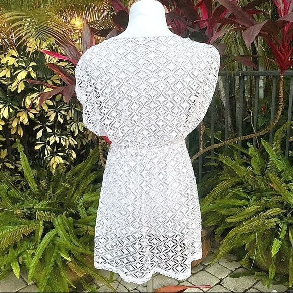 🍍3/$15🍍 Miken Swim Perforated Coverup - Picture 4 of 5